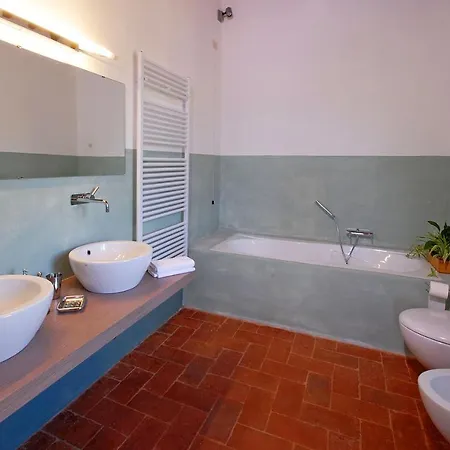Villa Podere Pisinano 8&2 Emma Montepulciano